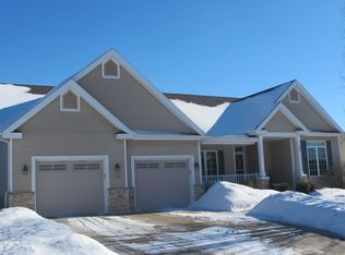 721 Highcliff Trl, Madison, WI 53718