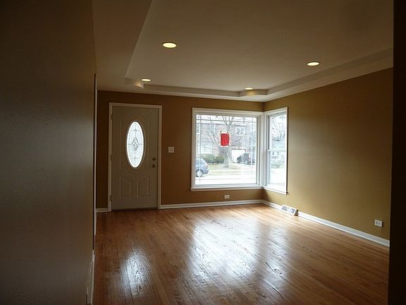 2nd image of 519 50th Ave