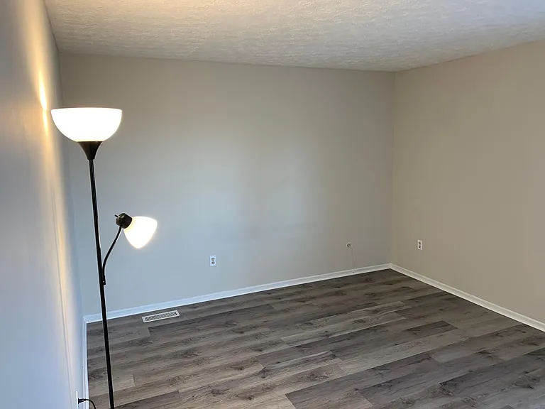 3329 Betty Ct #3329 — Photo 35