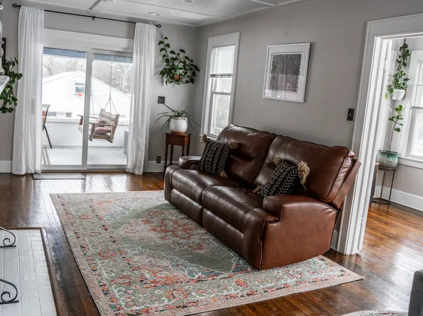 345 Laurel St, Morgantown, WV 26505