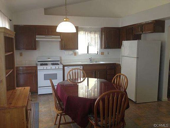2nd image of 1394 Coral Tree Ln