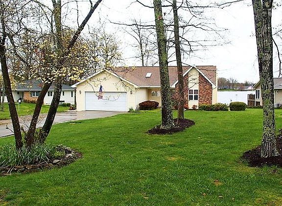 2nd image of 1102 Hileah Dr