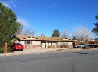 15118 Tacony Rd, Apple Valley, CA 92307