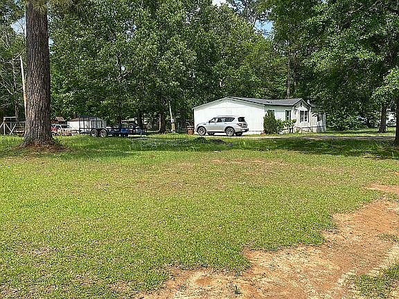 5th image of 201 Piney Forest Dr