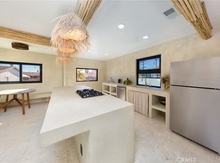 14900 Hubbard St, Sylmar, CA 91342