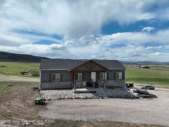 3rd image of 99 Walker Ln