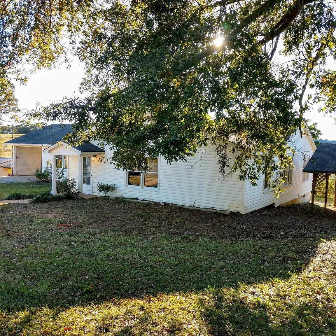 3576 Wildcat Bridge Rd — Photo 1