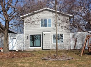 1669 Brighton Beach Rd, Menasha, WI 54952