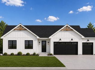 1490 Oban Way, Traverse City, MI 49696