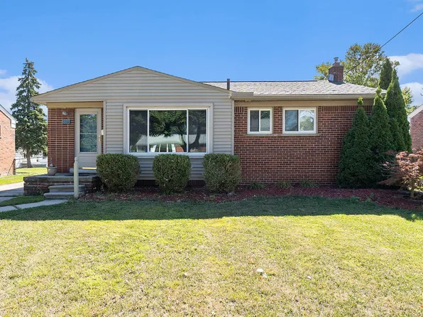 1316 Marc Ave, Clawson, MI 48017