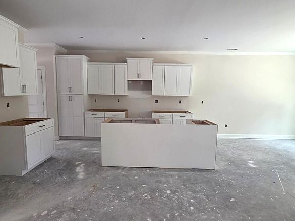 2nd image of 101 Hawthorne St
