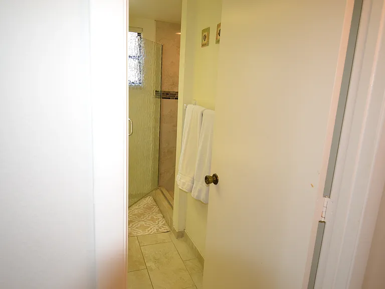 336 Woodlake Wynde — Photo 7