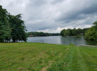 126 Peacepipe Bnd, Crossville, TN 38572