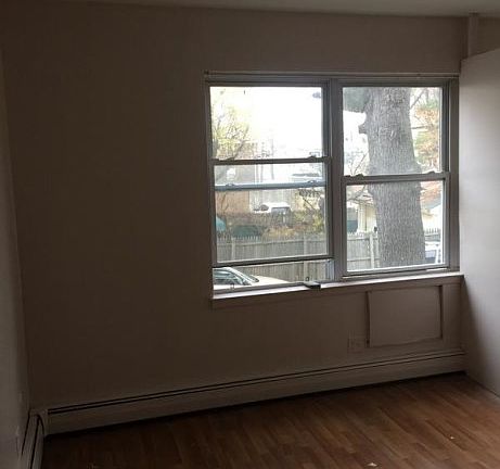 2nd image of 879 Stuyvesant Ave APT B6