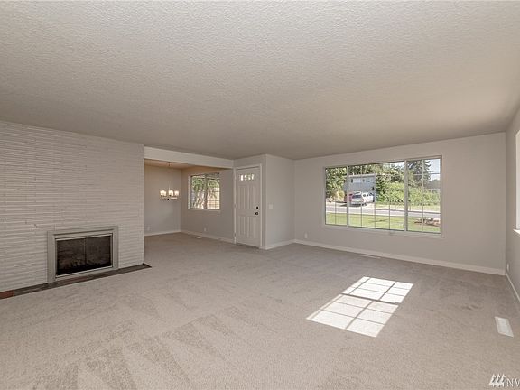 4th image of 3430 S 164th St
