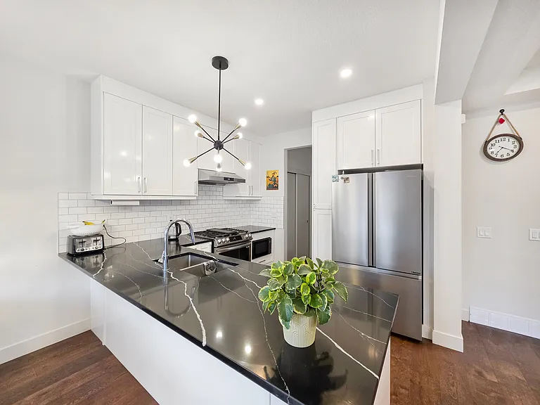 167 Windbrook Mnr SW — Photo 14