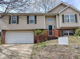 55 Morningside Dr, Glen Carbon, IL