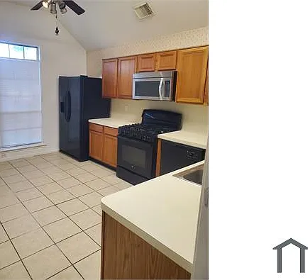 9035 Waving Fields Dr — Photo 4