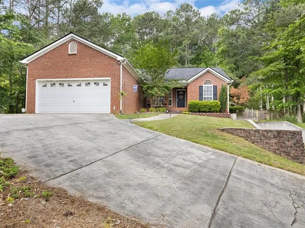 7300 Tara Dr, Villa Rica, GA 30180