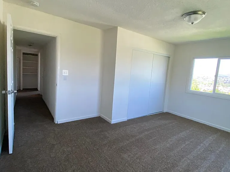 8575-76 Dove Hill Dr — Photo 5