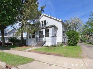 1034 Hamilton Ave NW, Grand Rapids, MI 49504