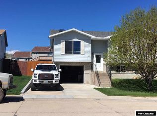 1659 Troy Ct, Kemmerer, WY 83101