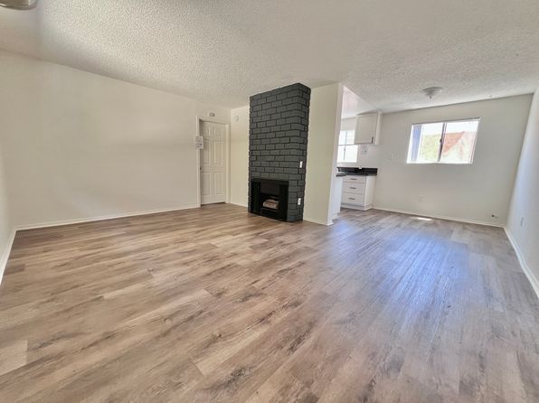 8720 Burnet Ave #10