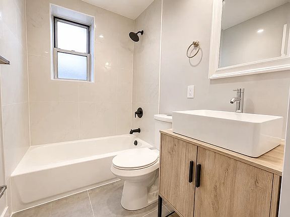 2nd image of 141 Park Ave #407