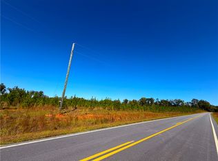 1 Mars Bridge Rd, Calhoun Falls, SC 29628