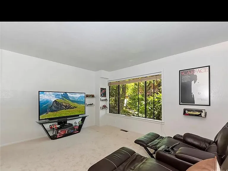 27657 Peninsula Dr — Photo 9
