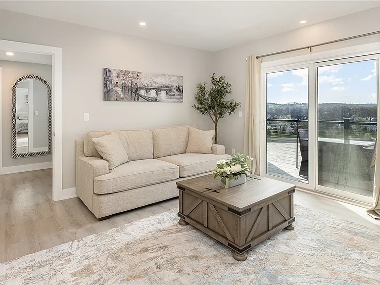 205 Lakeshore Dr #403 — Photo 15
