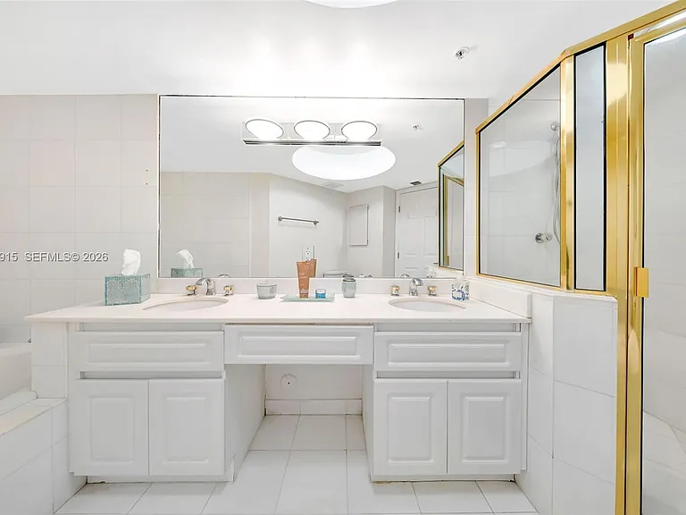 6301 Collins Ave #1708 — Photo 25