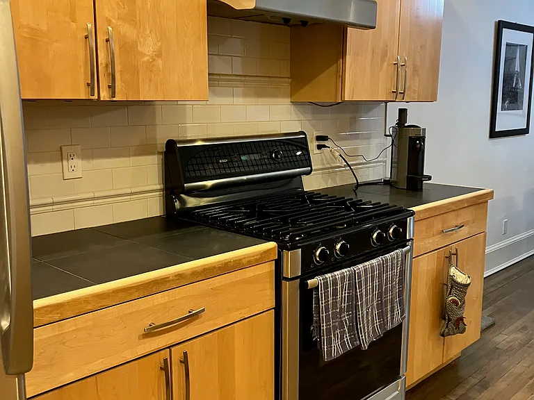 38 Eastern Promenade — Photo 10