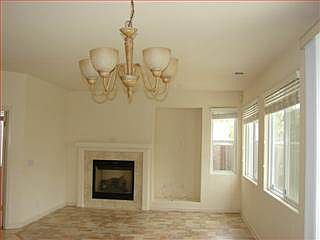 4th image of 530 Arcadia Way