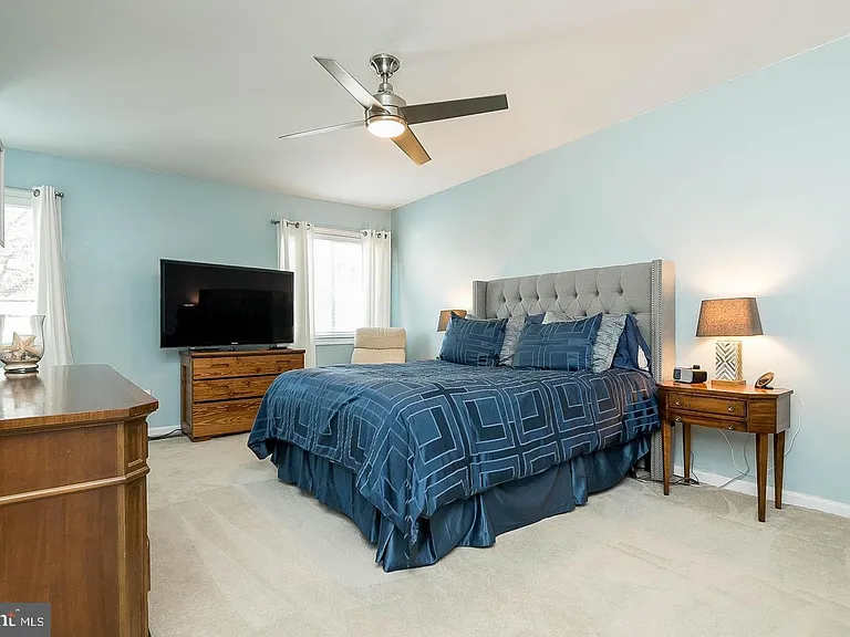 20742 Highland Hall Dr — Photo 13