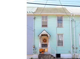 112 S Richmond St, Fleetwood, PA 19522