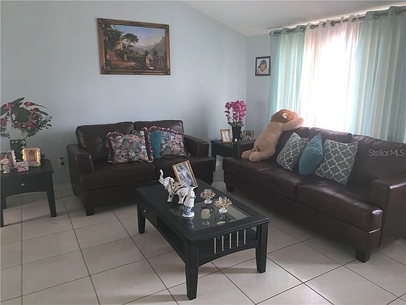 3rd image of 10219 Centennial Ct