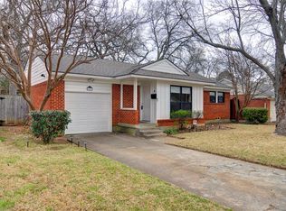 1803 Oak Tree Ln, Arlington, TX 76013