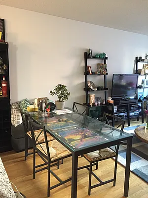 Rented by Upton Realty Group | media 20