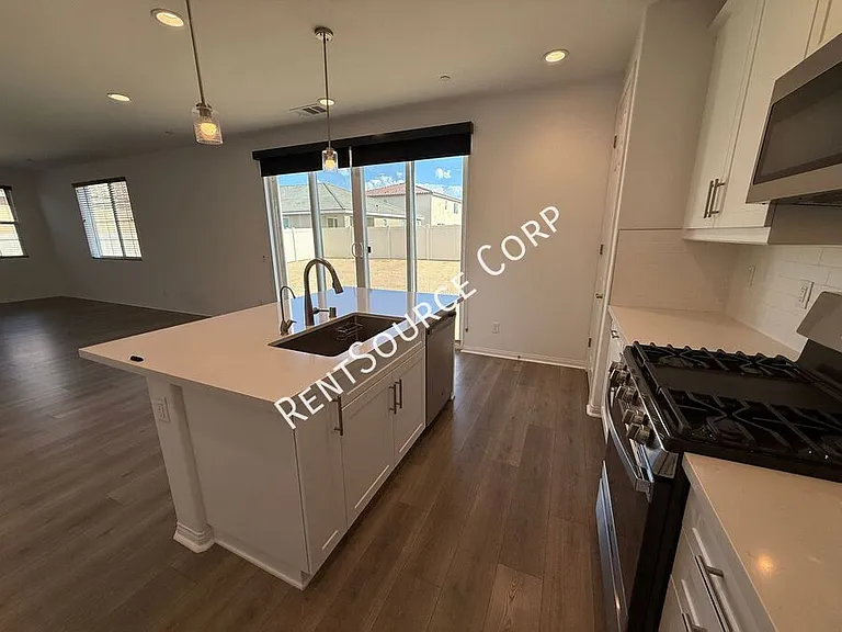 6030 W Avenue J9 — Photo 8