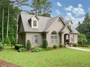 7504 Surrey Ln, Trussville, AL 35173