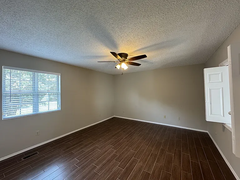 205 Chota View Cir — Photo 11