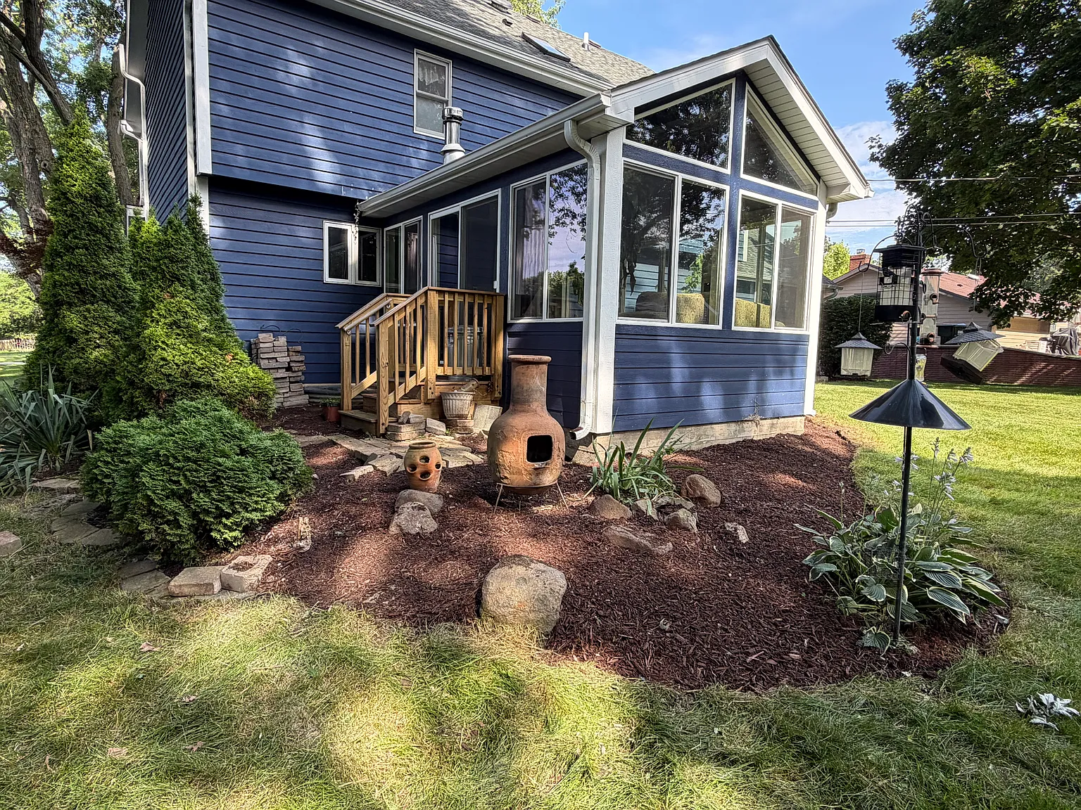 3 bed, 2203 sqft, $3,600 — Photo 3