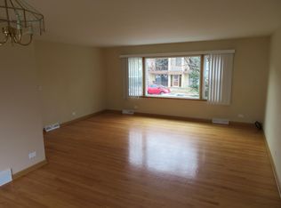 4551 N Linder Ave #1, Chicago, IL 60630