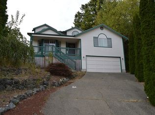 4027 SE Empress Ct, Port Orchard, WA 98366