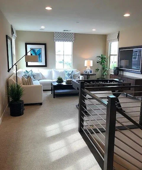 949 W Angel Dr — Photo 28