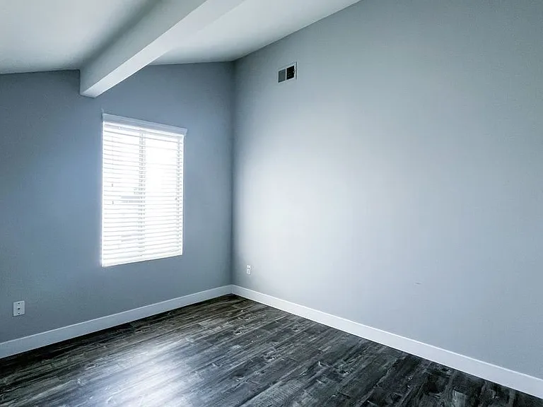 9939 Topanga Canyon Blvd — Photo 17