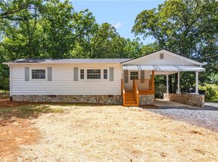 902 Breeze Hill Rd, Asheboro, NC 27203