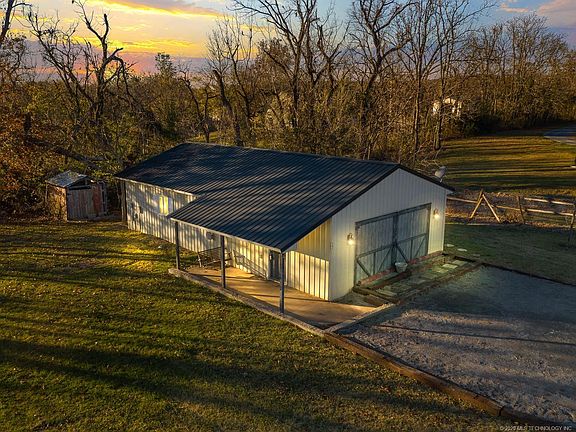 2nd image of 107 Sonshine Ln