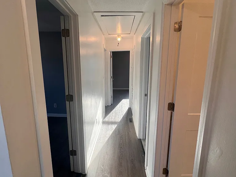 67 Suffolk St — Photo 2